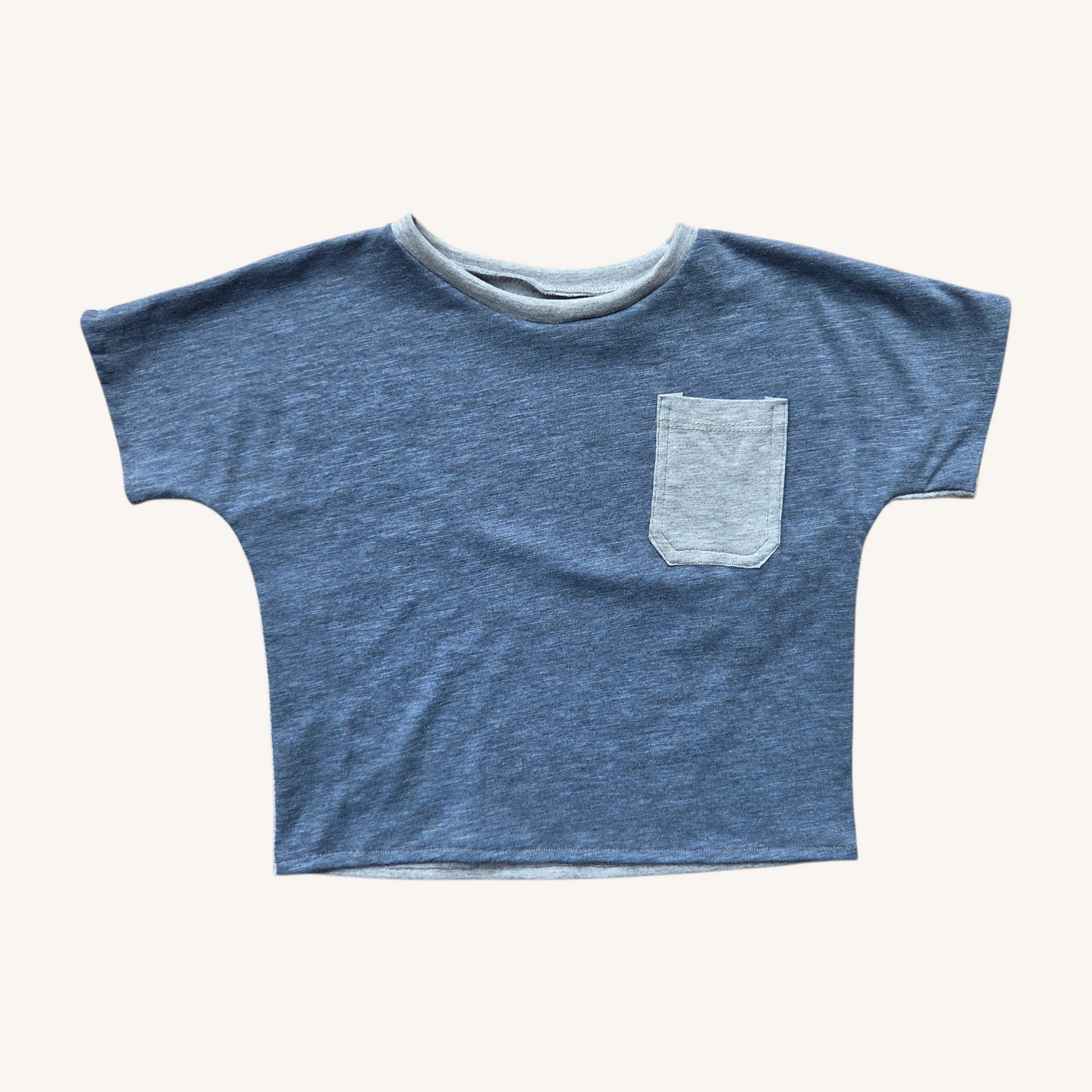 Shirt met zakje