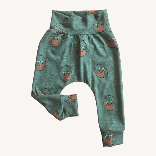 Broek met aapjes