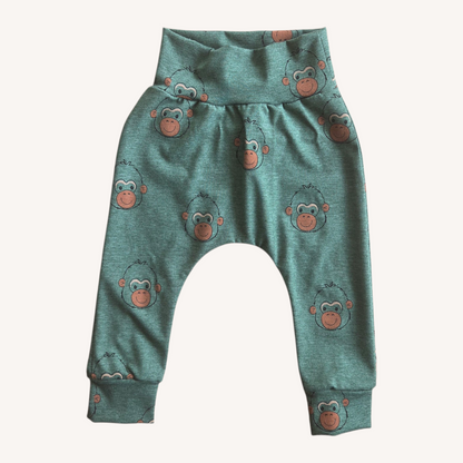 Broek met aapjes