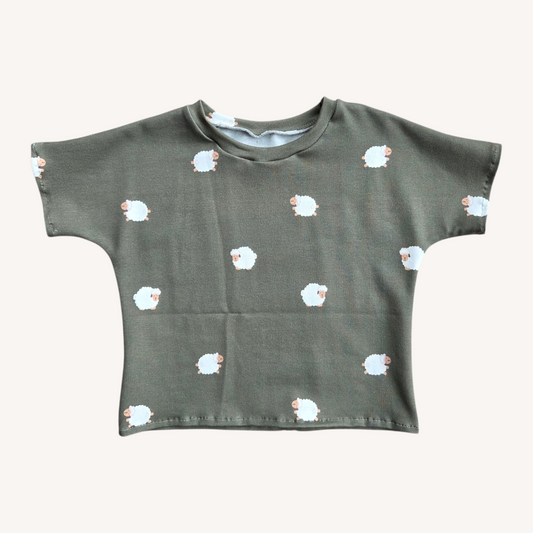 Shirt met schaapjes